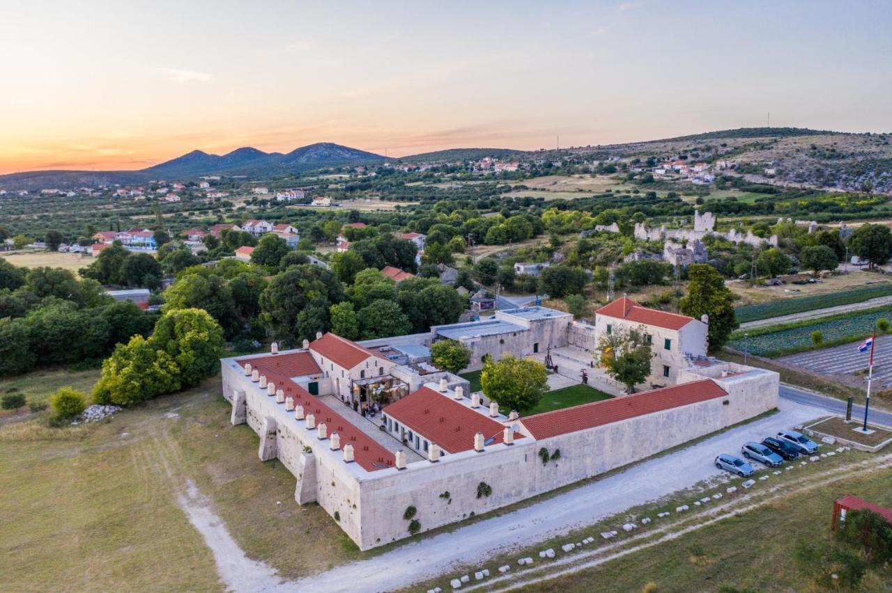 Heritage Hotel Maskovica Han Pakoštane Zewnętrze zdjęcie
