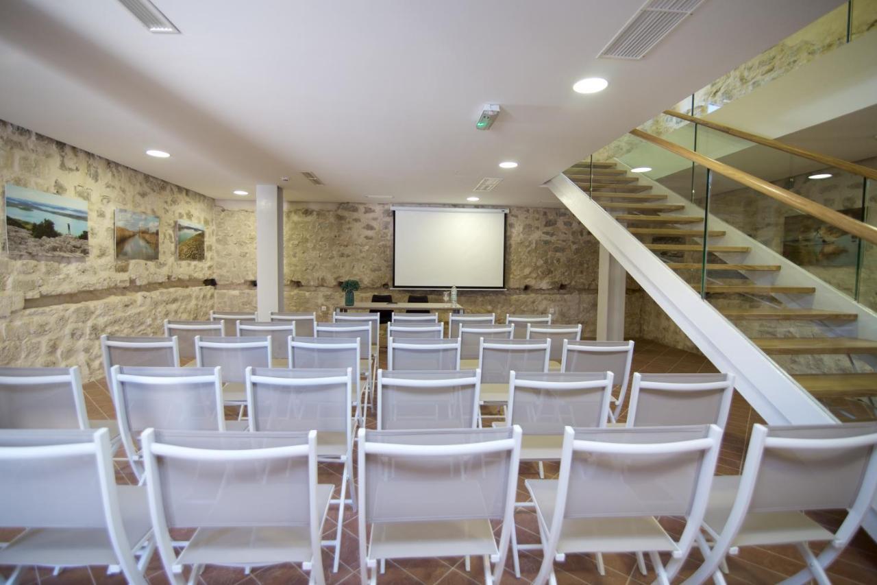 Heritage Hotel Maskovica Han Pakoštane Zewnętrze zdjęcie